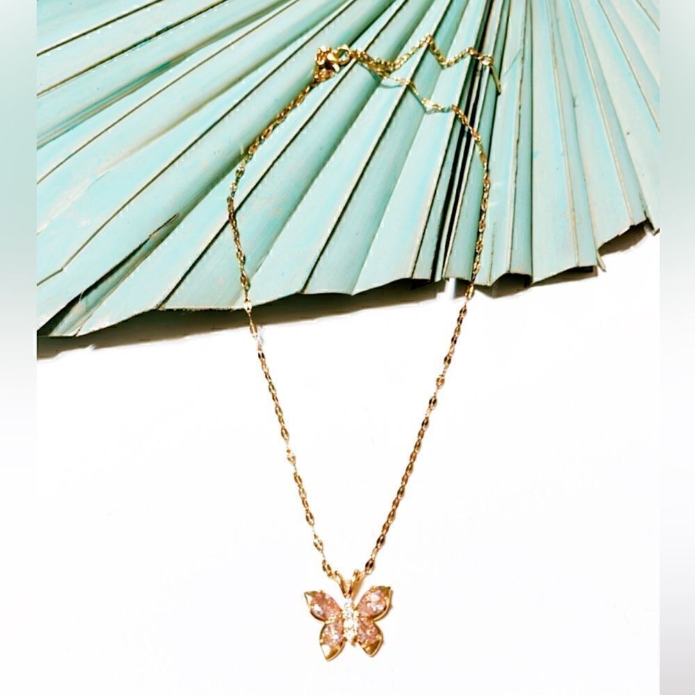 Diamond butterfly necklace S222